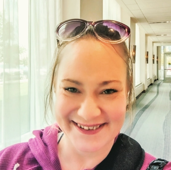 Meet your Posher, Dev - Picture 6 of 8